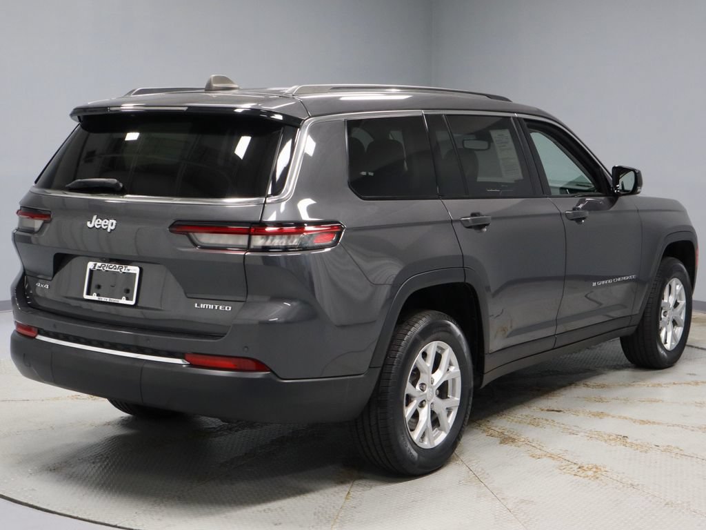 Used 2023 Jeep Grand Cherokee L Limited w/ Trailer Tow Group (B) AWD/4WD image 13