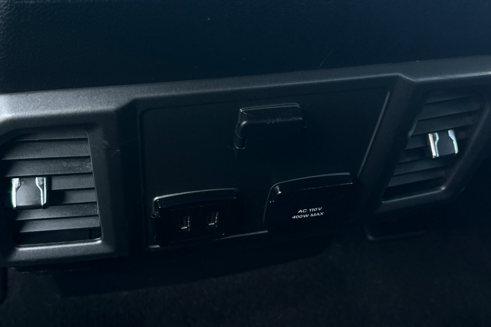 Certified 2020 Ford F150 XLT w/ Equipment Group 302A Luxury image 13