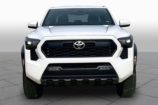Used 2024 Toyota Tacoma TRD Off-Road AWD/4WD image 4