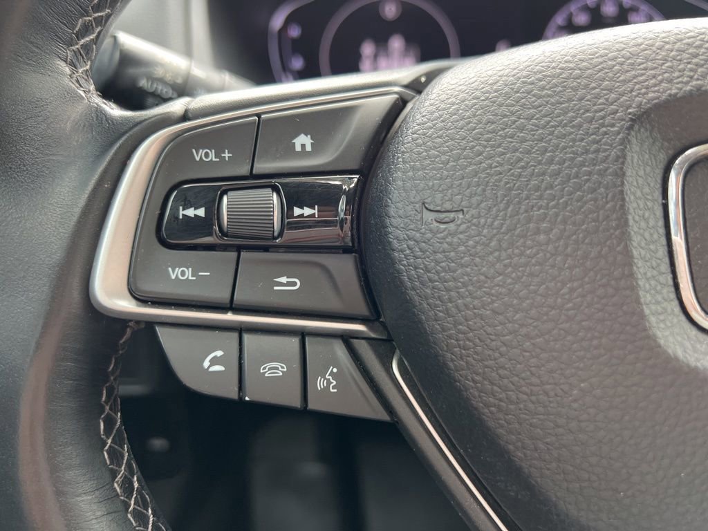 Used 2021 Honda Accord Touring image 31