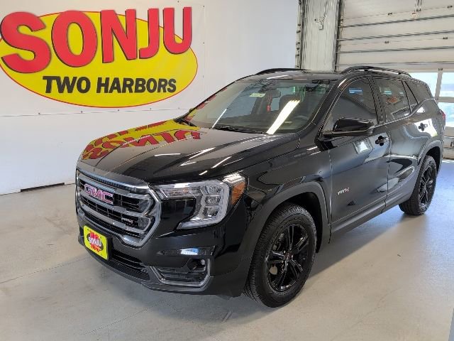 Used 2024 GMC Terrain AT4 w/ Infotainment Package II AWD/4WD image 4
