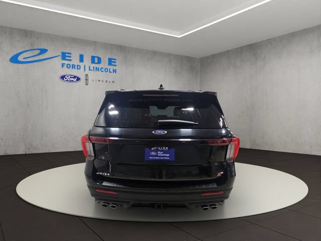 Certified 2025 Ford Explorer ST AWD/4WD image 9