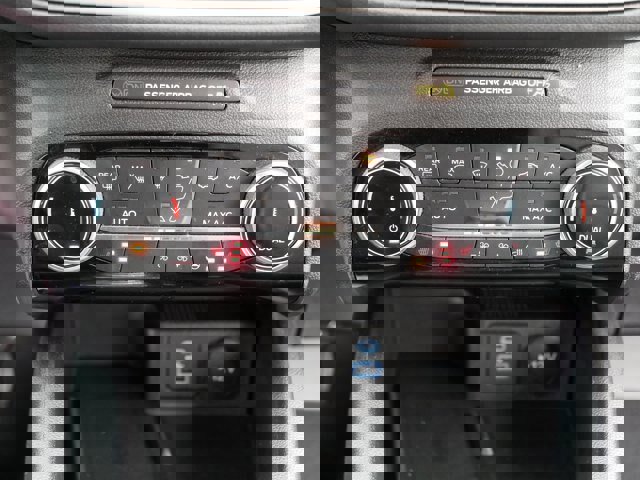 Certified 2022 Ford Escape SEL w/ Technology Package image 29