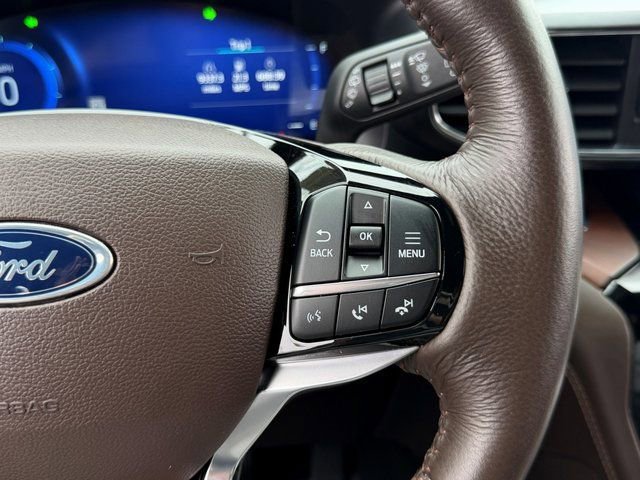 Certified 2024 Ford Explorer King Ranch w/ Technology Package AWD/4WD image 20