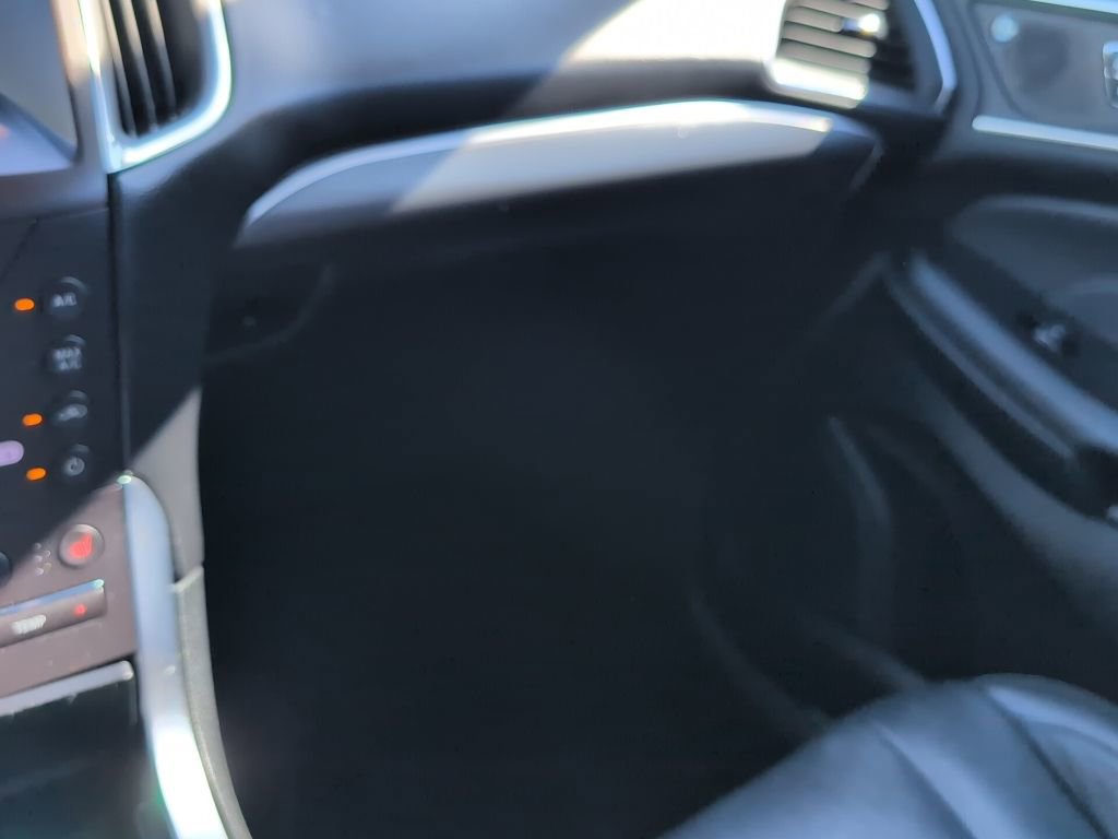 Certified 2020 Ford Edge Titanium w/ Equipment Group 301A image 23