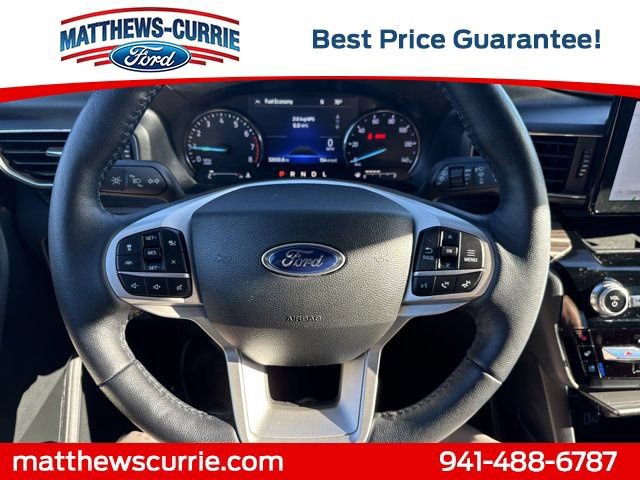 Certified 2022 Ford Explorer Limited w/ Hybrid Equipment Group 310A image 18