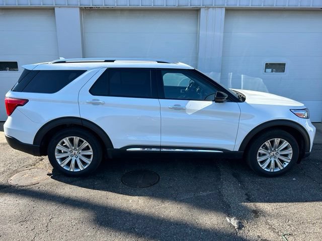 Certified 2023 Ford Explorer Limited w/ Limited Technology Package AWD/4WD image 6