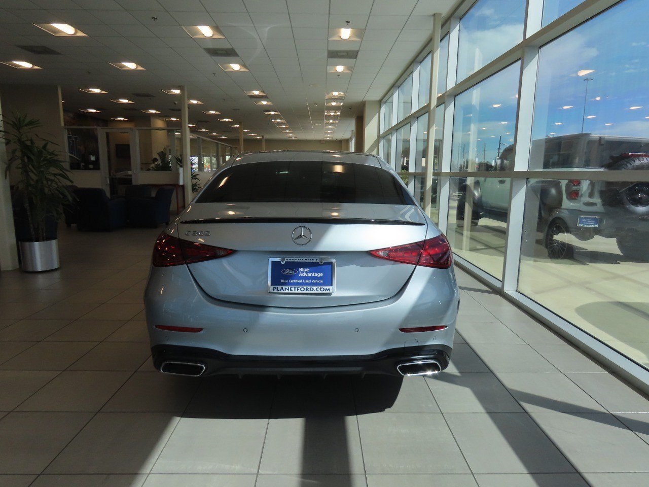 Used 2023 Mercedes-Benz C 300 Sedan image 13