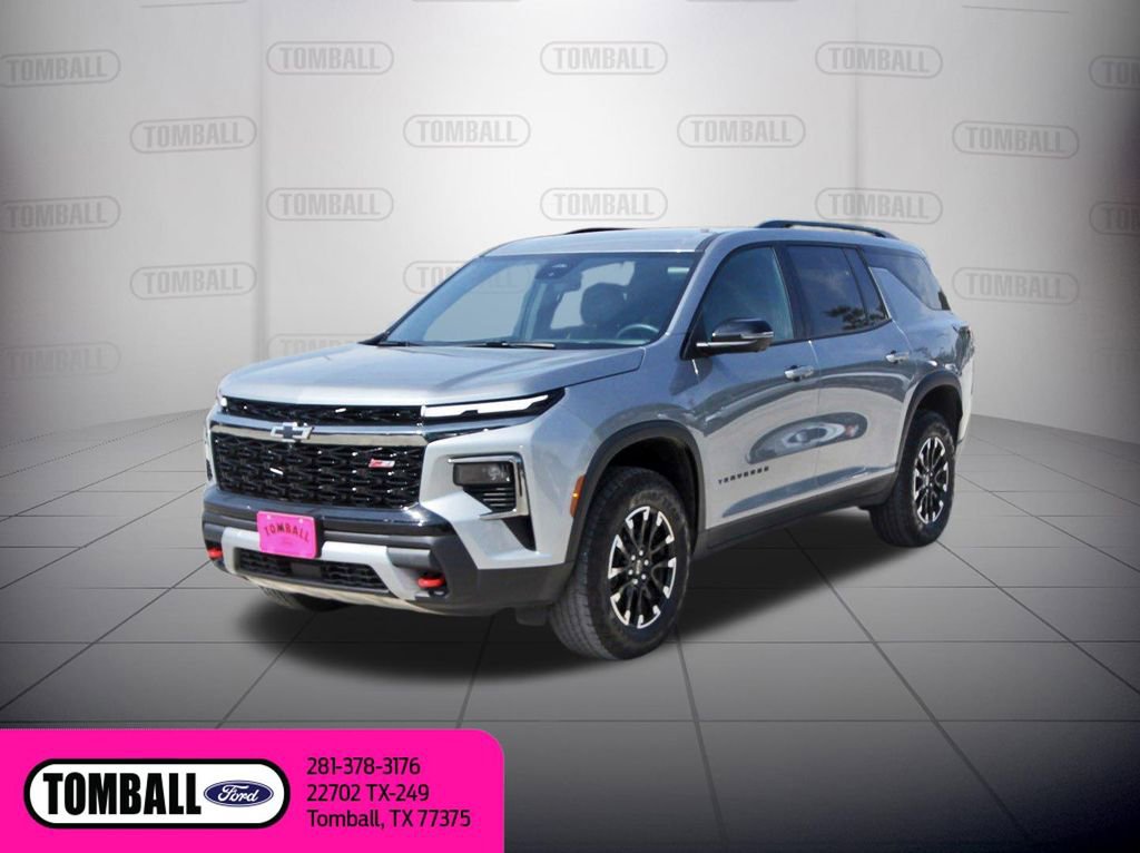 Used 2024 Chevrolet Traverse Z71 AWD/4WD image 3