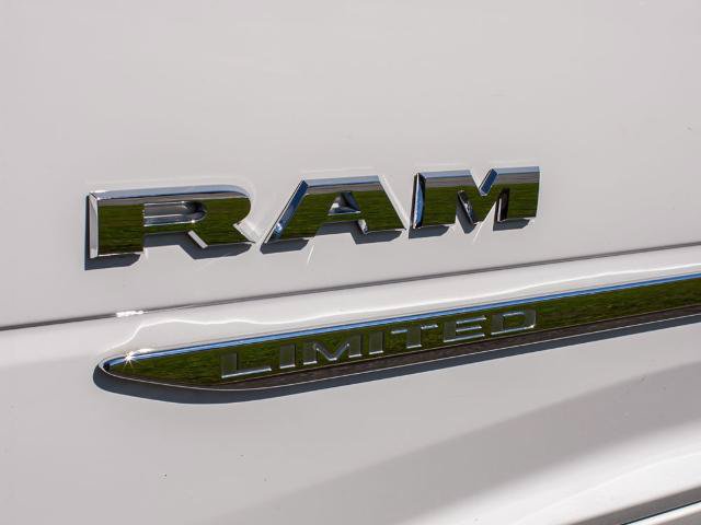 Used 2025 RAM 3500 Limited AWD/4WD image 12