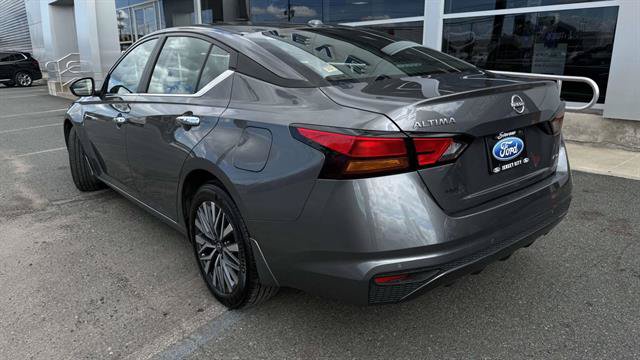 Used 2025 Nissan Altima 2.5 SV AWD/4WD image 4