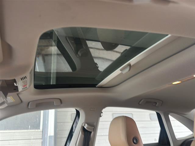 Used 2019 Volkswagen Jetta SEL FWD image 11