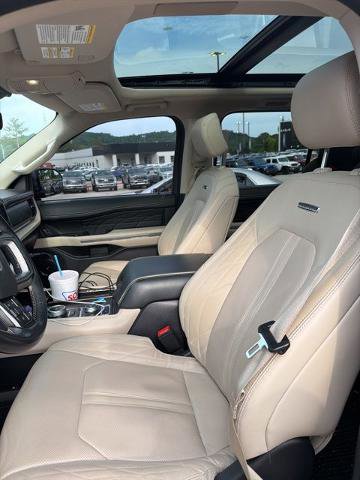 Certified 2023 Ford Expedition Platinum AWD/4WD image 14