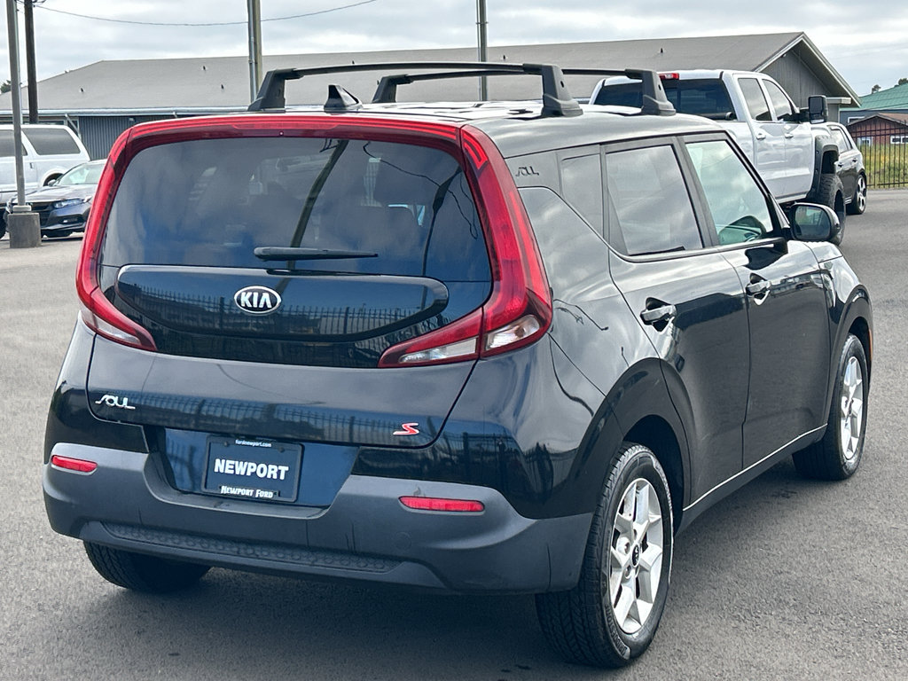 Used 2020 Kia Soul S FWD image 9