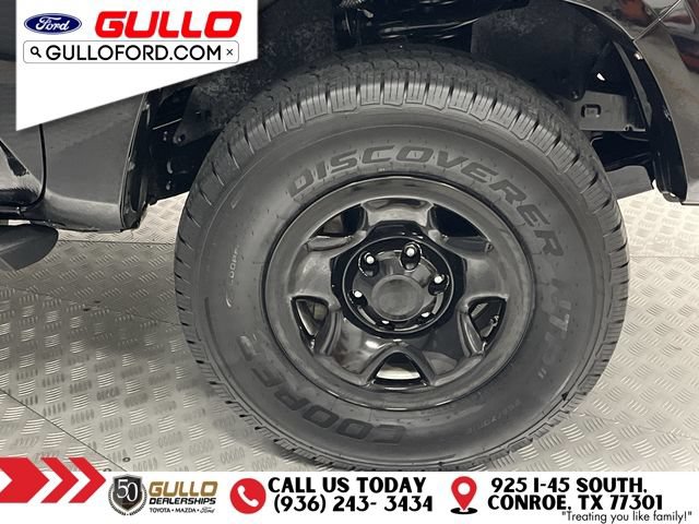 Used 2023 Toyota Tacoma SR AWD/4WD image 30