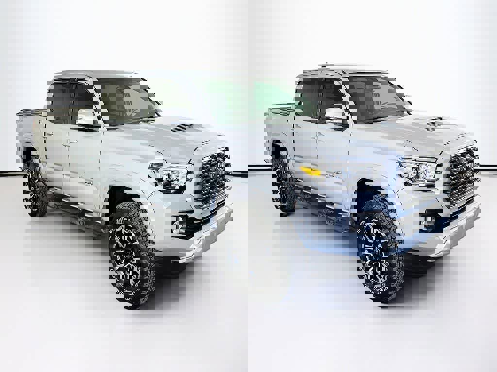 Used 2021 Toyota Tacoma TRD Sport image 7