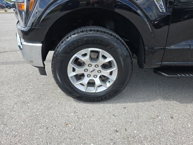 Certified 2023 Ford F150 XLT w/ Equipment Group 301A Mid image 9