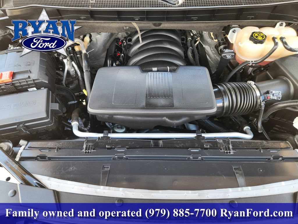 Used 2023 Chevrolet Tahoe RST w/ Luxury Package RWD image 22