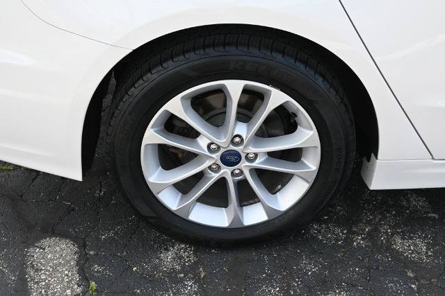 Certified 2020 Ford Fusion SE FWD image 15