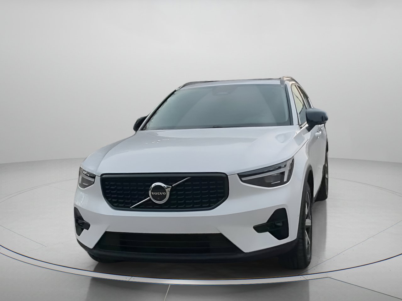 Used 2026 Volvo XC40 B5 Plus AWD/4WD image 10