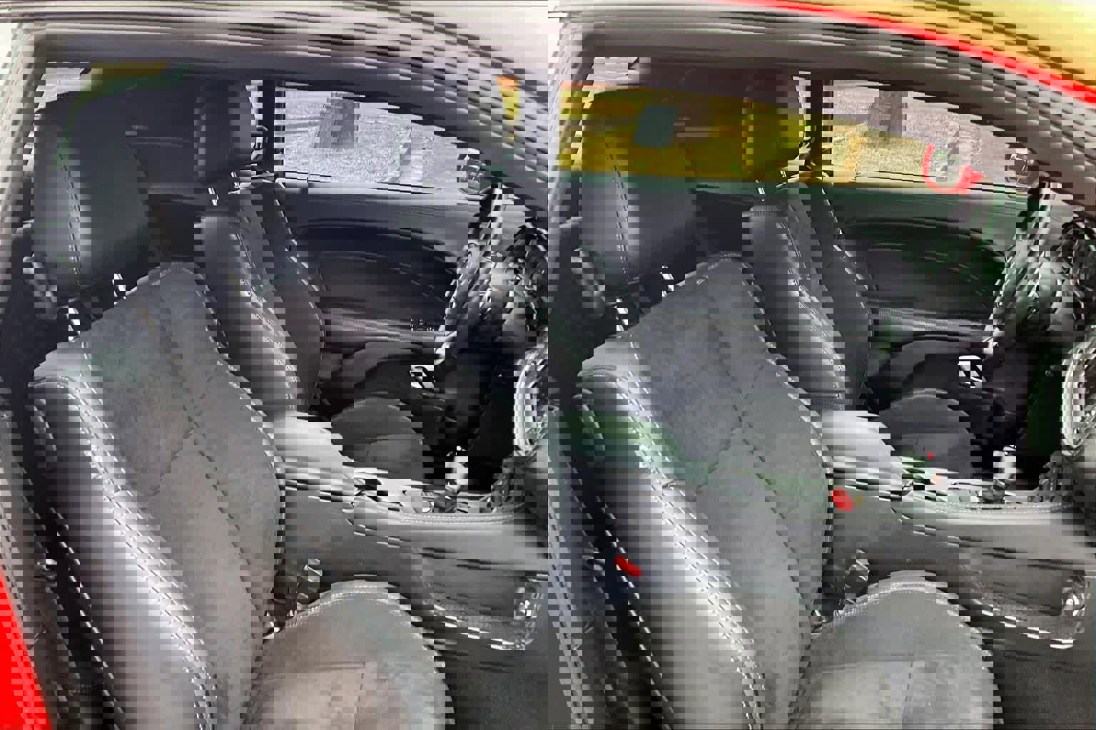 Used 2023 Dodge Challenger GT w/ Plus Package image 7