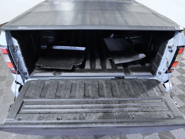 Used 2022 Nissan Frontier PRO-4X w/ Technology Package AWD/4WD image 11