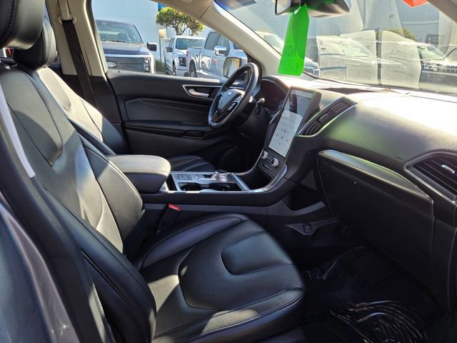 Certified 2022 Ford Edge Titanium AWD/4WD image 15
