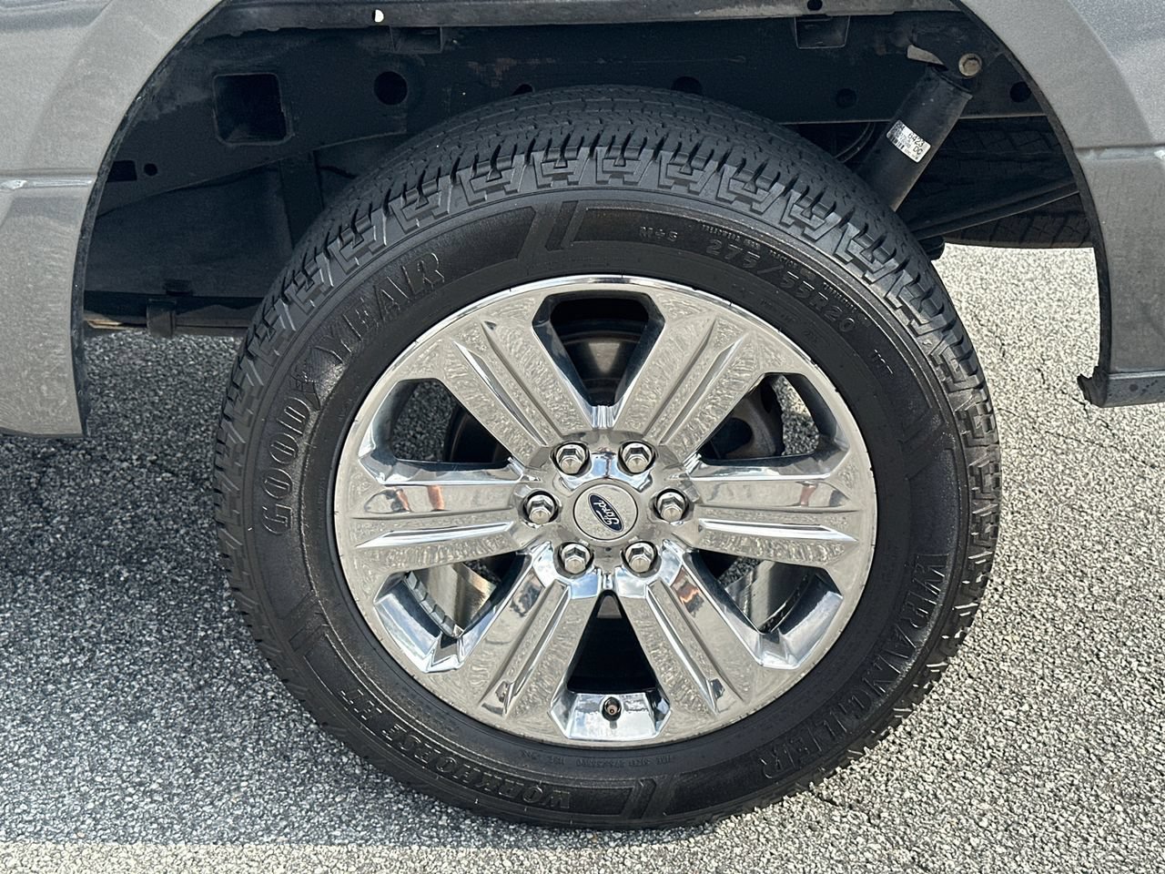 Certified 2018 Ford F150 XLT w/ Equipment Group 302A Luxury AWD/4WD image 21