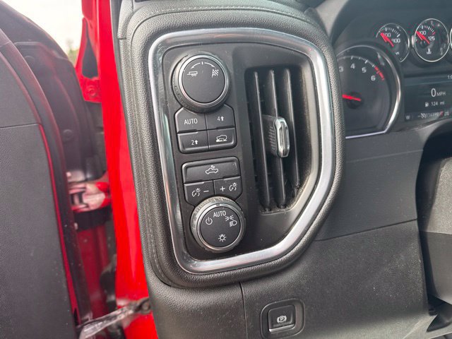 Used 2019 Chevrolet Silverado 1500 LT AWD/4WD image 16