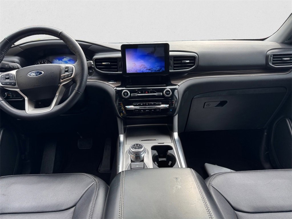 Certified 2024 Ford Explorer Limited image 10