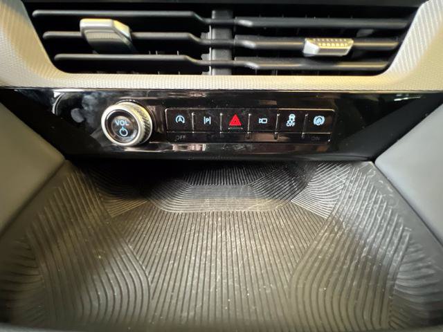 Certified 2026 Ford Explorer Active AWD/4WD image 11