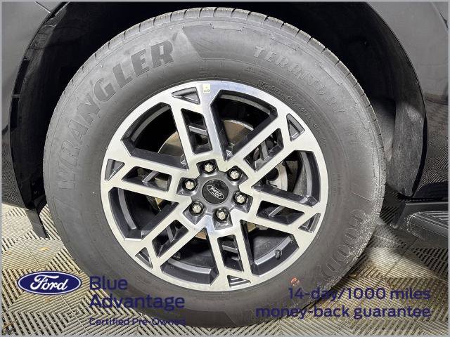 Certified 2025 Ford Expedition Active RWD image 14