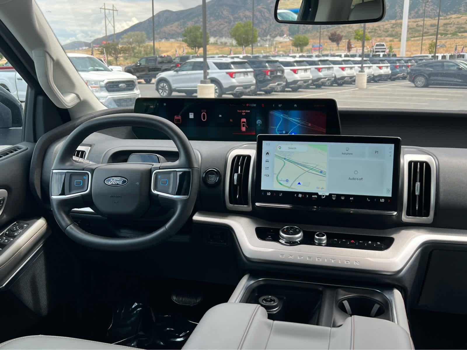 Certified 2025 Ford Expedition Active AWD/4WD image 24