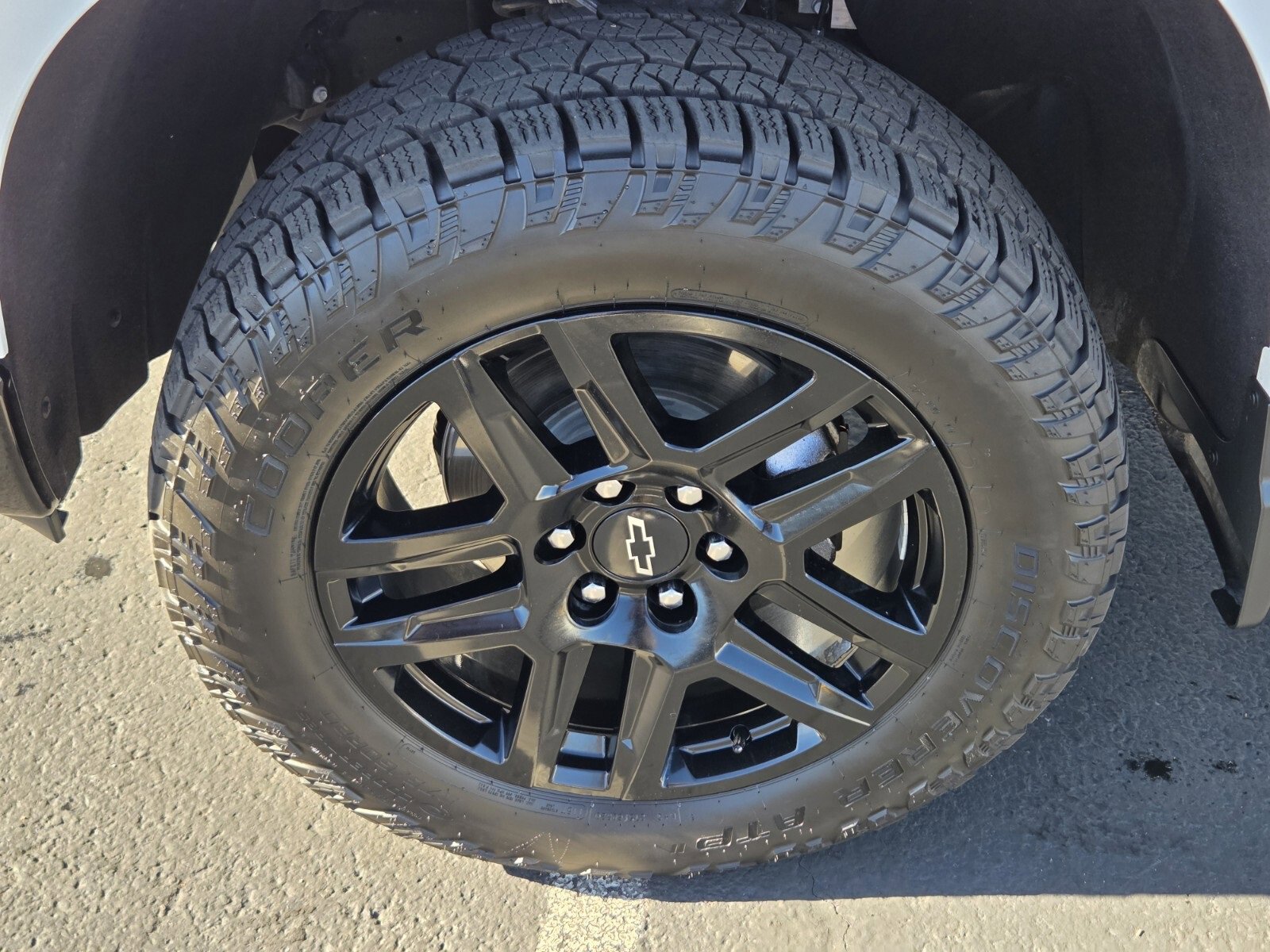 Used 2023 Chevrolet Silverado 1500 Custom Trail Boss image 9