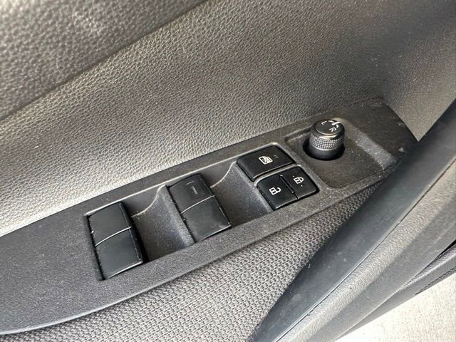 Used 2023 Toyota Corolla LE FWD image 22