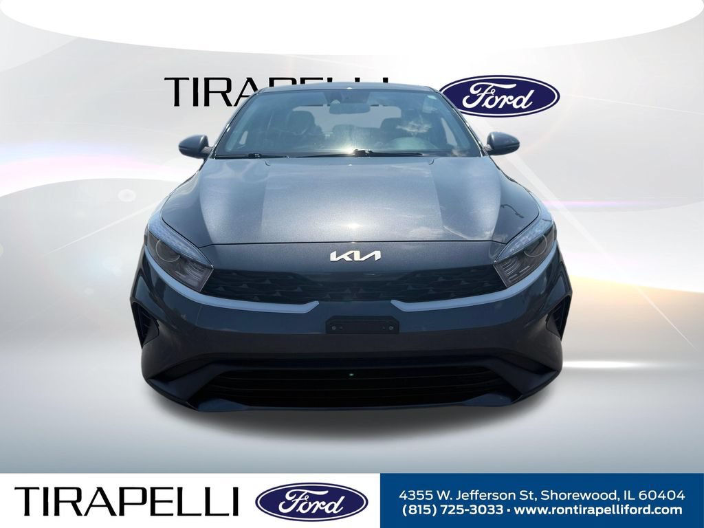 Used 2024 Kia Forte LXS w/ LXS Technology Package FWD image 7