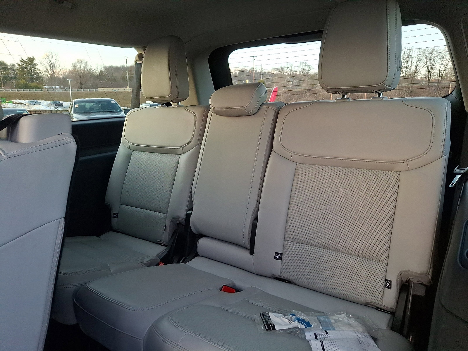 Certified 2025 Ford Expedition Max Platinum image 11