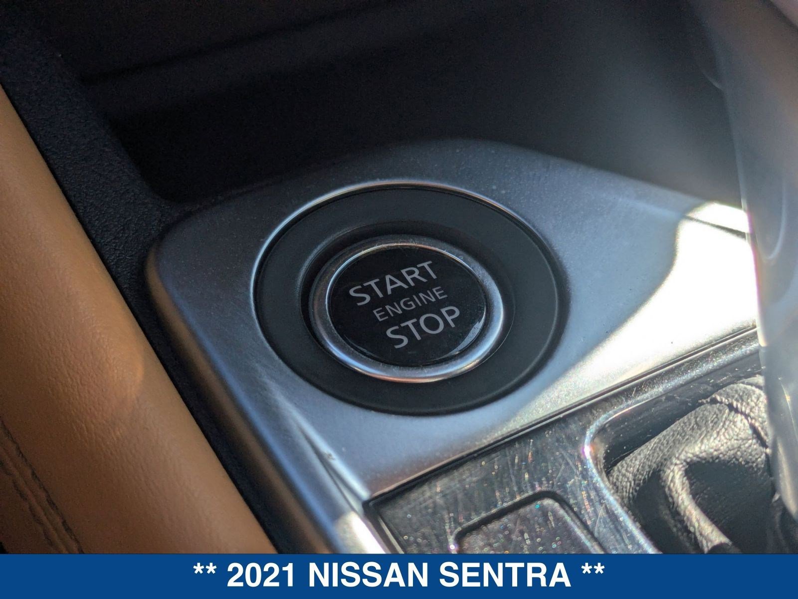 Used 2021 Nissan Sentra SV w/ SV Premium Package image 31