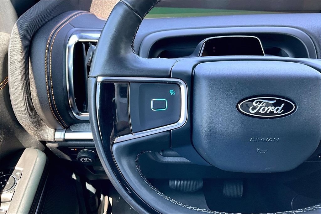Certified 2025 Ford Expedition Tremor AWD/4WD image 18