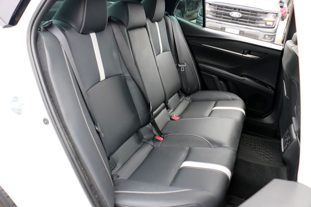 Used 2026 Toyota Camry XLE w/ Convenience Package image 30