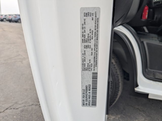 Used 2023 RAM ProMaster 2500 w/ Driver Convenience Group image 34