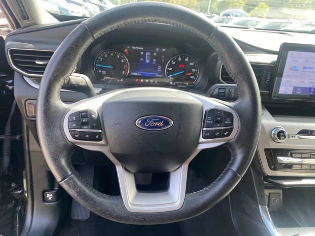 Certified 2022 Ford Explorer XLT w/ Equipment Group 202A image 20