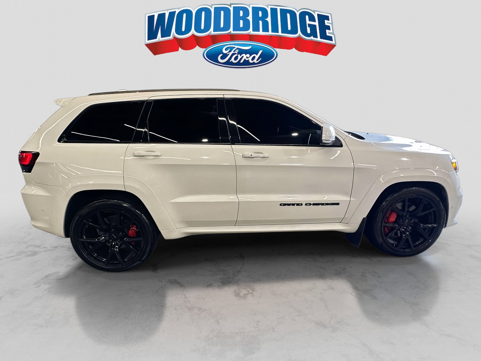 Used 2020 Jeep Grand Cherokee SRT image 3