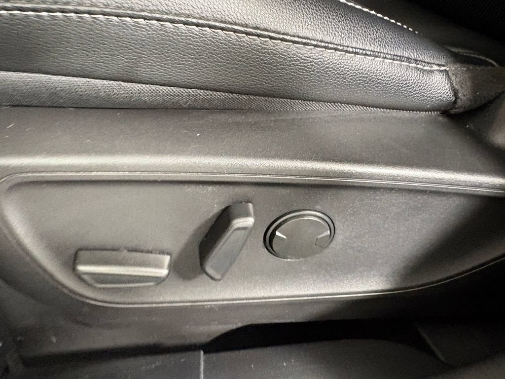 Certified 2022 Ford Escape SEL AWD/4WD image 14