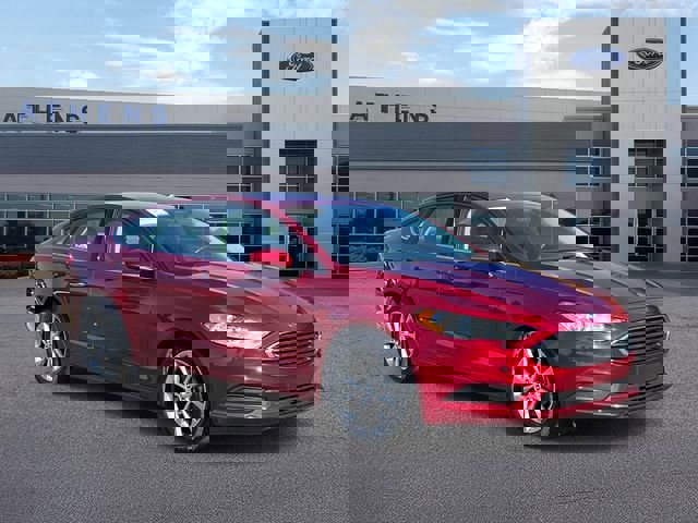 Certified 2017 Ford Fusion SE w/ Fusion SE Technology Package image 1