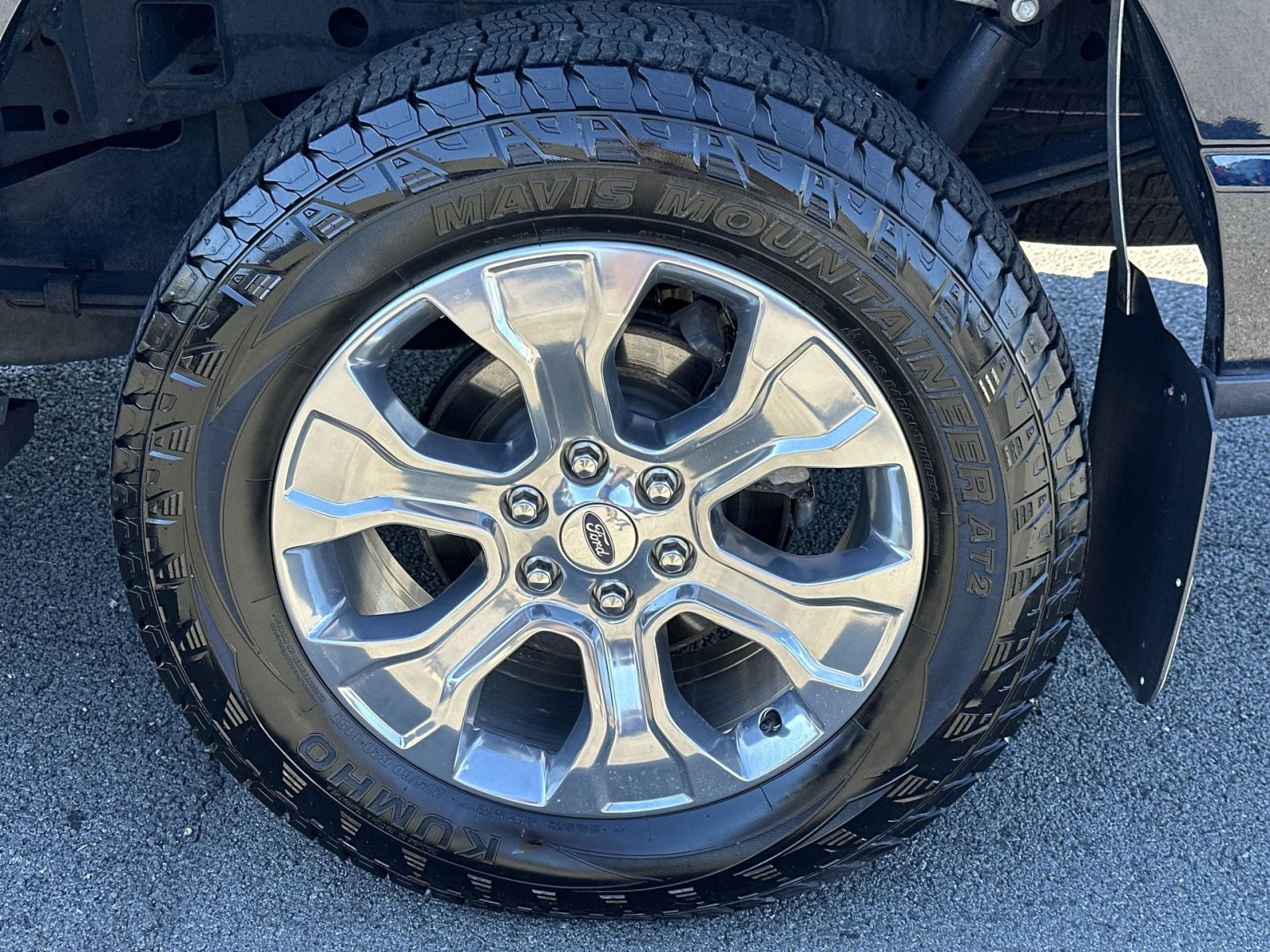 Certified 2023 Ford F150 Platinum w/ Equipment Group 701A High AWD/4WD image 13