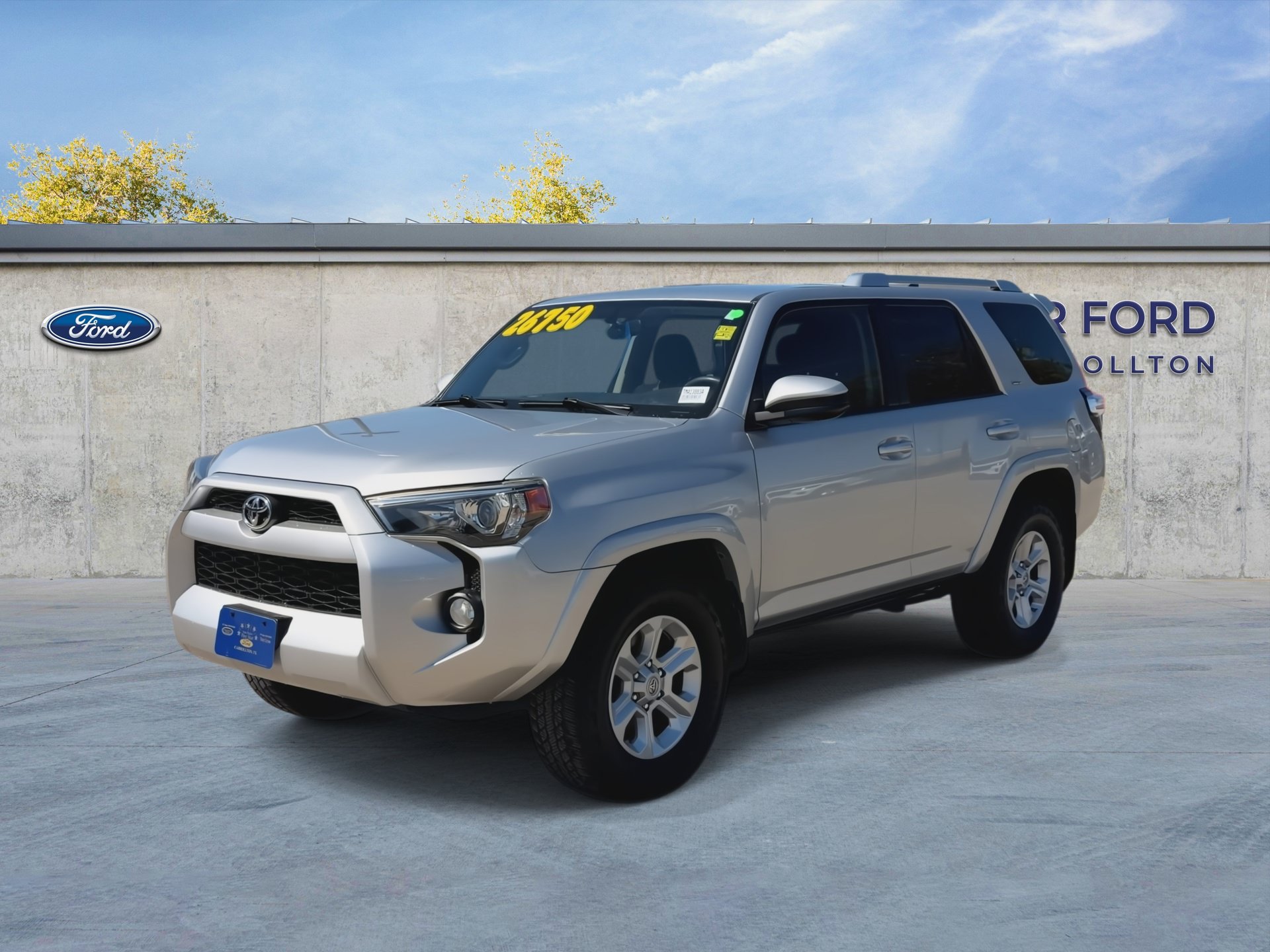 Used 2018 Toyota 4Runner SR5 RWD image 4