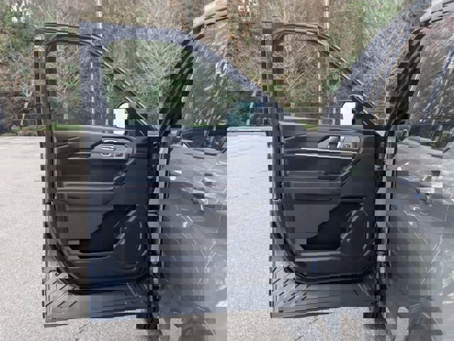 Certified 2025 Ford Explorer ST-Line w/ Premium Package image 14