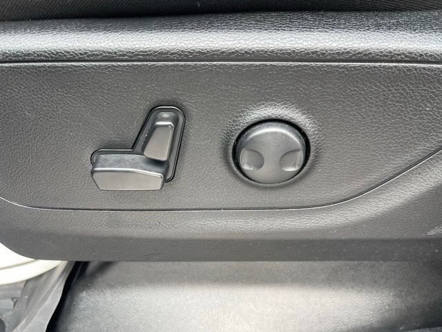 Used 2025 RAM 1500 Big Horn AWD/4WD image 14