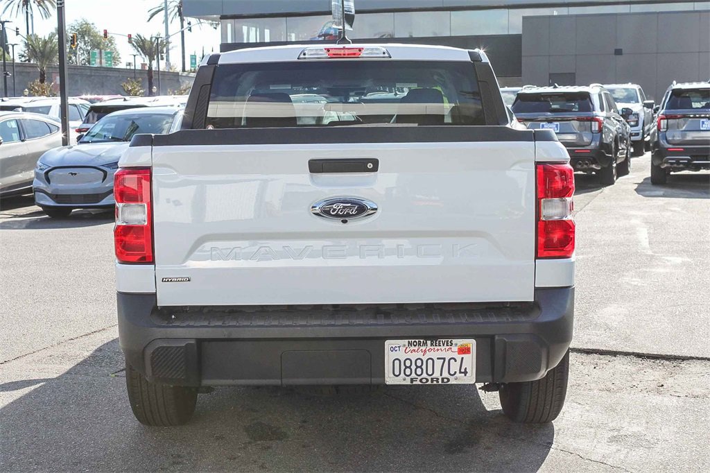 Certified 2024 Ford Maverick XL image 3